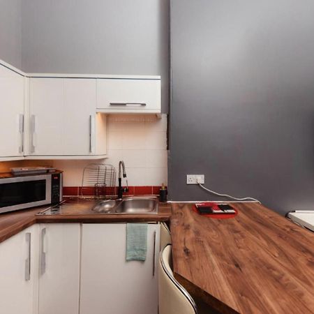 Warm Apartment By Holyrood Palace! Edinburgh Ngoại thất bức ảnh